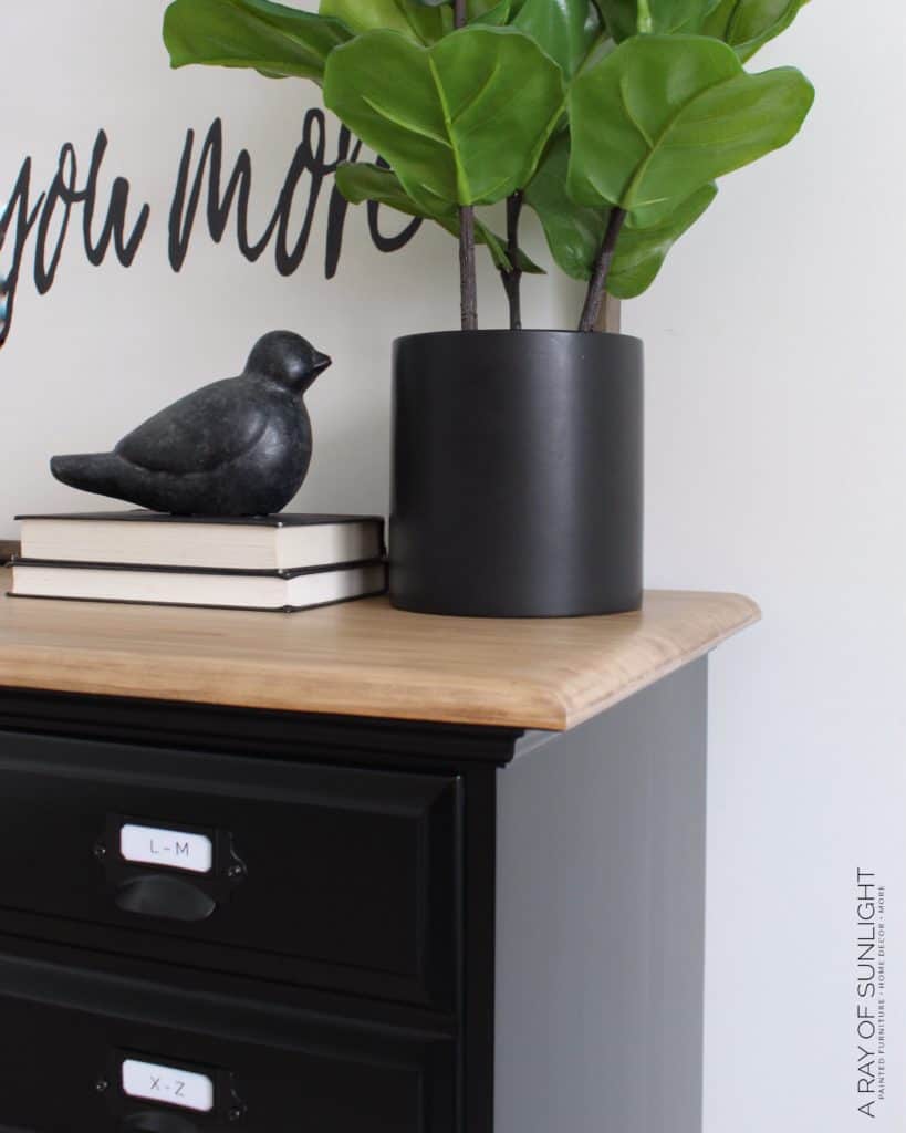 How To Easily Paint Black Furniture One Of The Hardest Colors To Get Perfect
