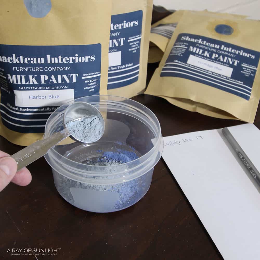 mix a small amount of milk paint