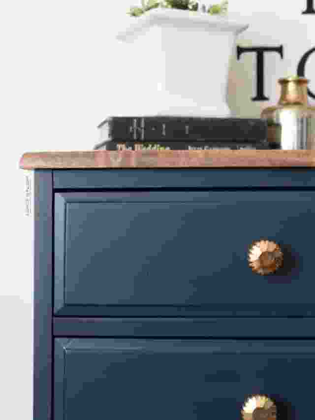 How to Glaze Over Chalk Paint Story