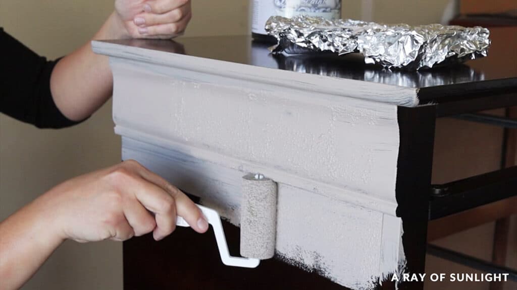 painting furniture with heirloom traditions paint using a roller