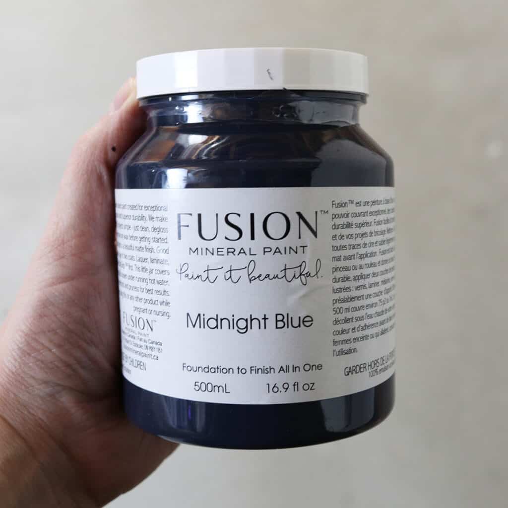 jar of fusion mineral paint in midnight blue