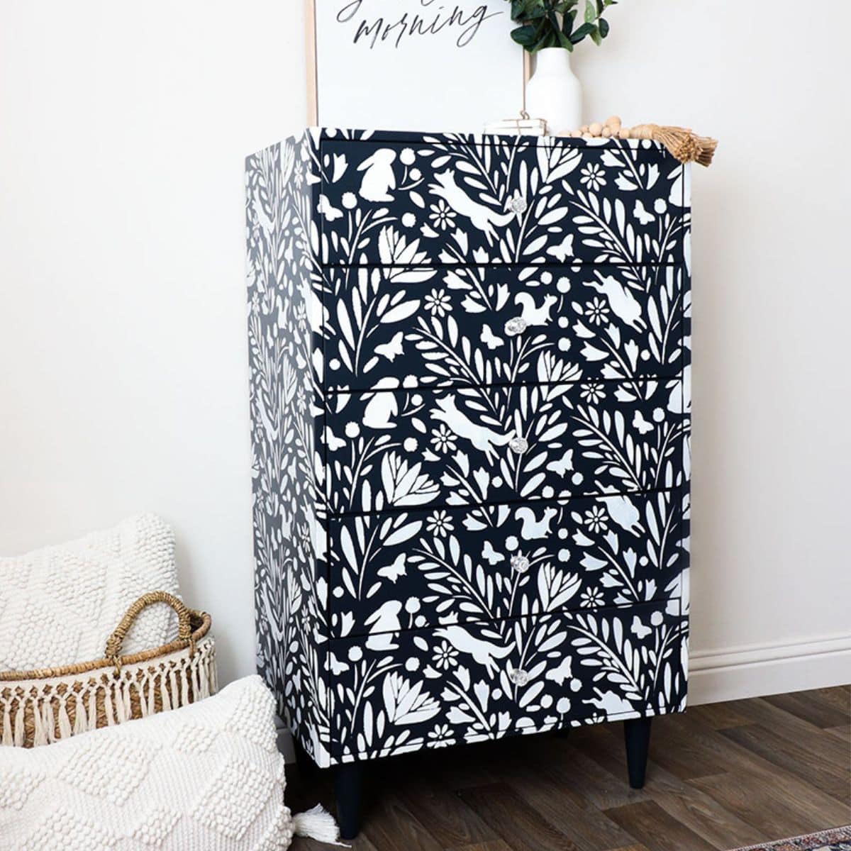 how-to-stencil-without-bleeding
