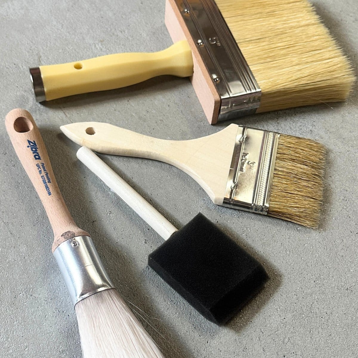 Best Brushes For Staining Wood