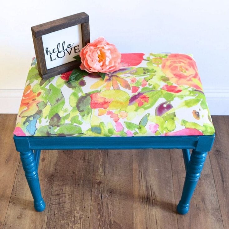 full view photo of the wooden bench after painting