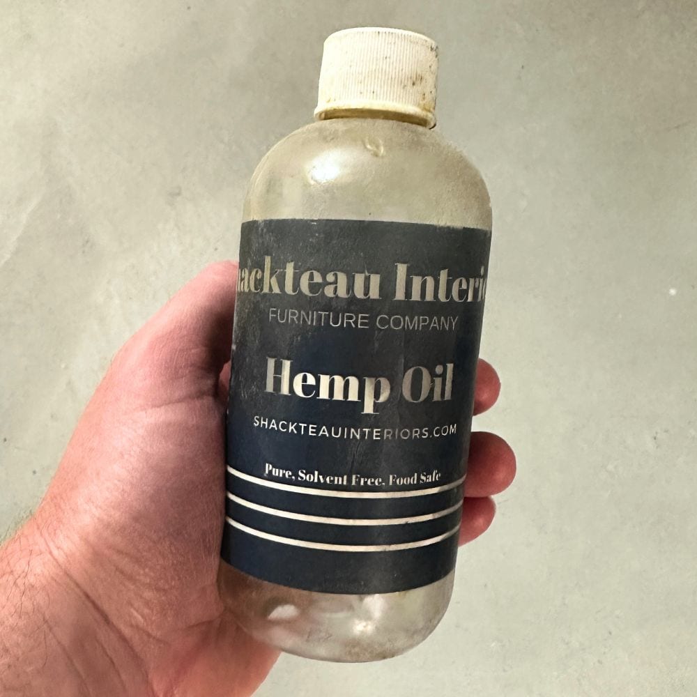 photo of hemp oil in a container