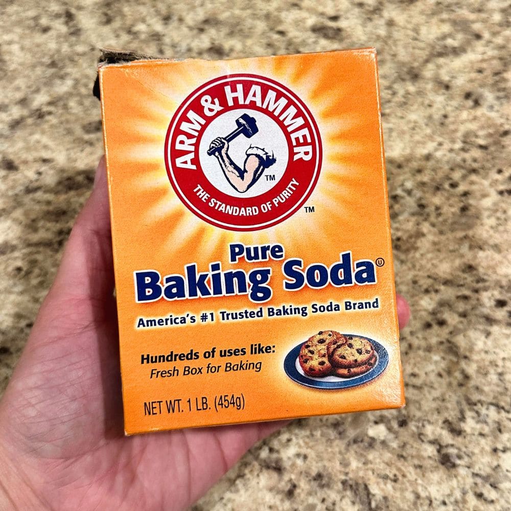 photo of baking soda in a box