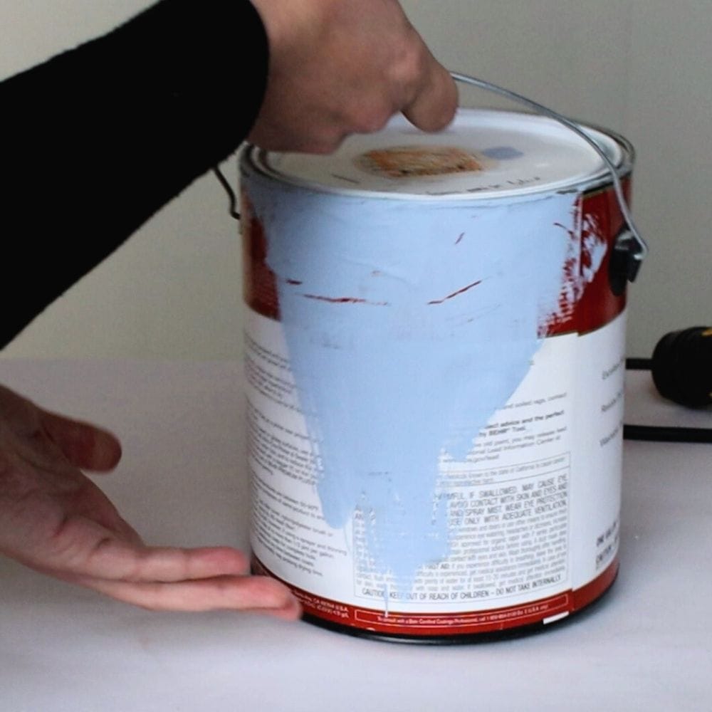 using a can of leftover paint to create  homemade chalk paint