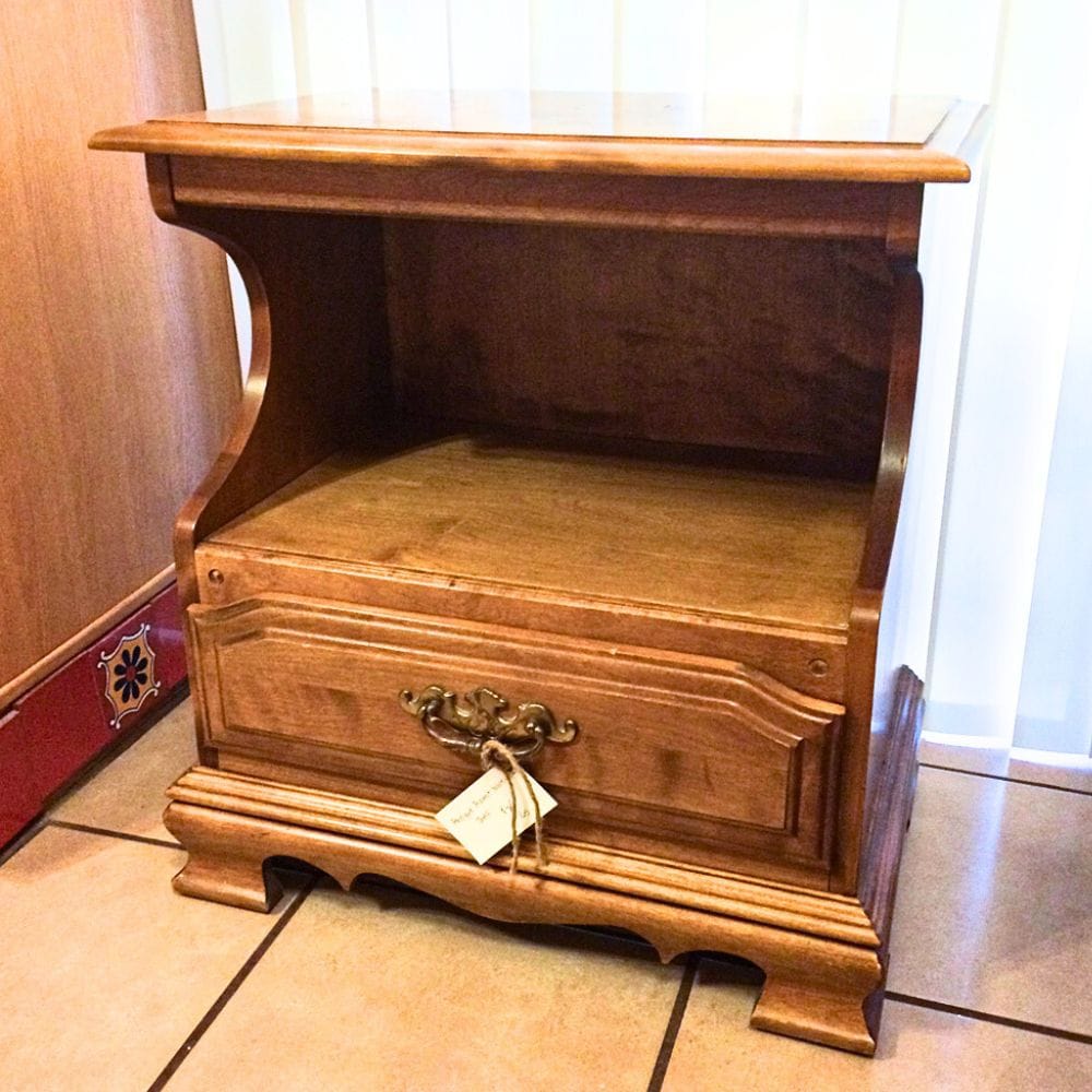 photo of nightstands before the makeover