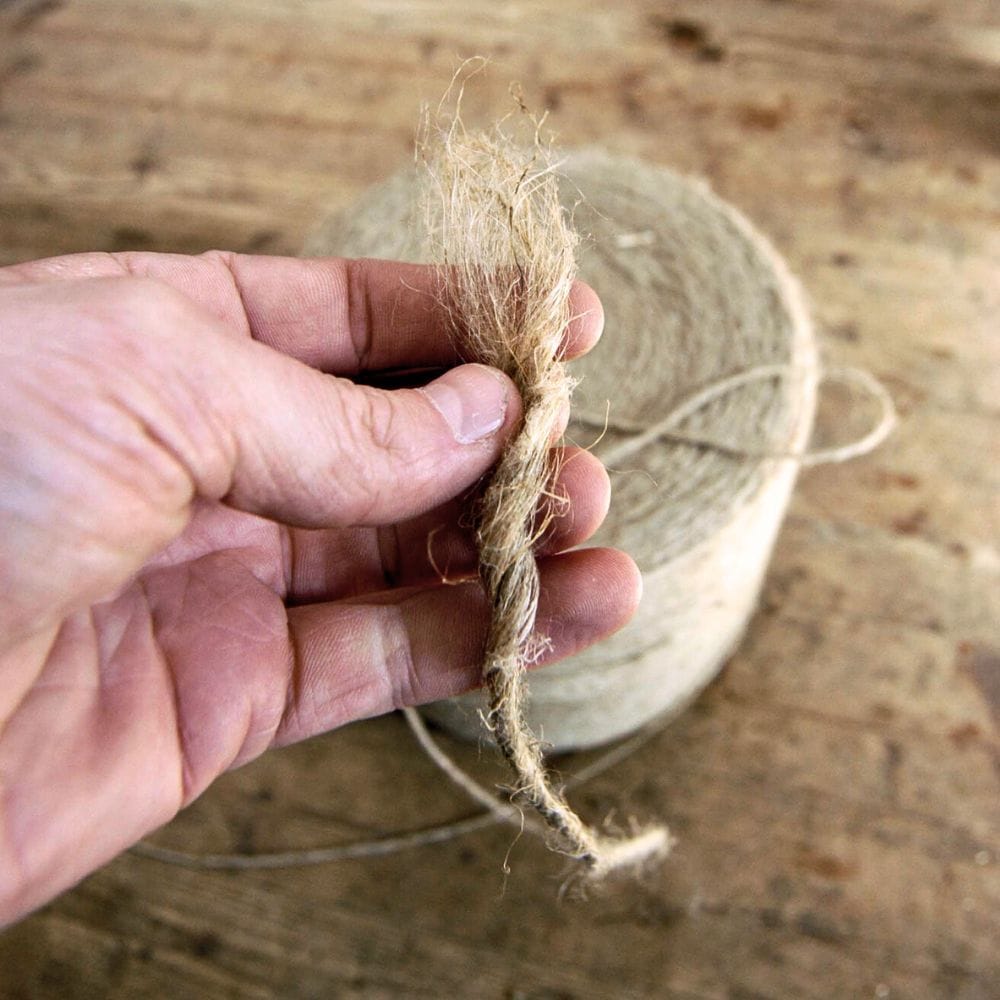 photo of twine to add to wood plank