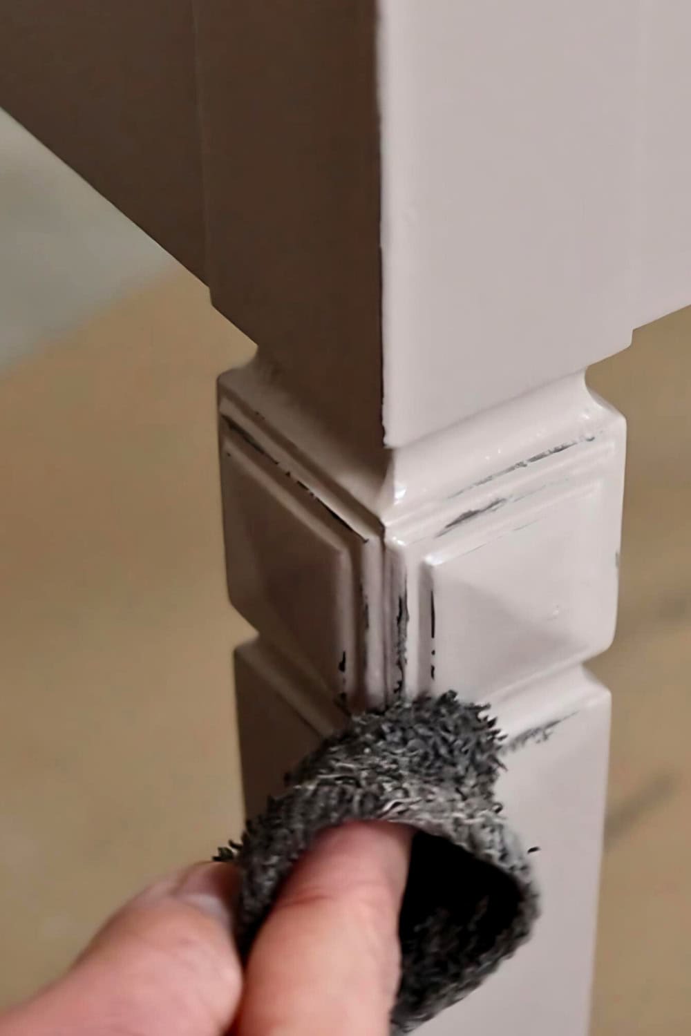Picture of How To Distress Chalk Paint