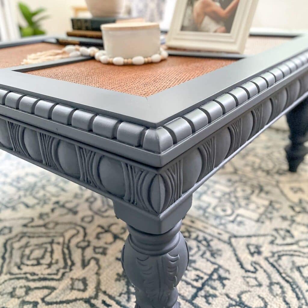 Ideas for Painting a Coffee Table